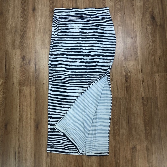 Dalia Collection Dresses & Skirts - Navy and White Maxi Skirt